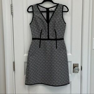 Max Studio Black and White Sleeveless Patterned Mini Dress